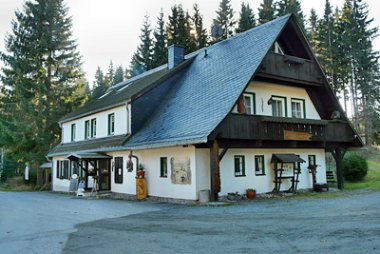 Pohled na hostinec Henneberg