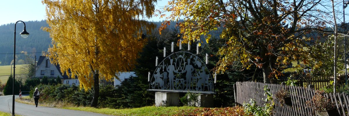 View of the small candle arch